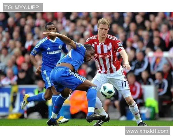 谢周三与诺丁汉激战正酣比分揭晓引发球迷热议 谢周三与诺丁汉激战正酣比分揭晓引发球迷热议