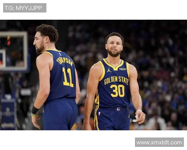 勇士与公牛激战1月21日赛场谁能在这场对决中笑到最后